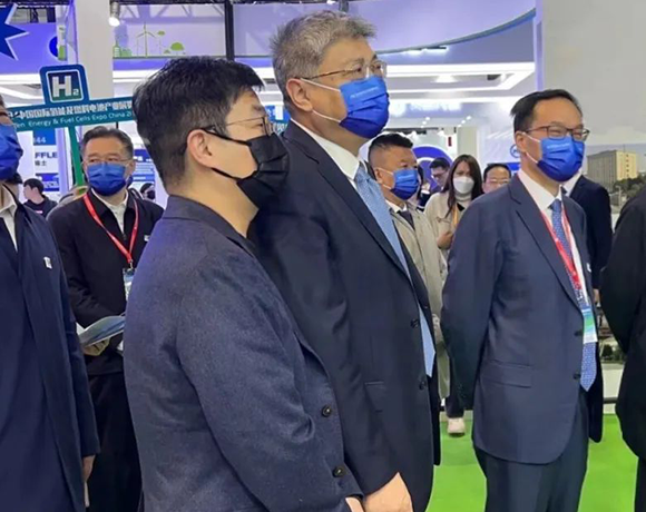 �й������������³���������Դ���Ŷ��³�����Ծ���ٹ㶫��չ̨